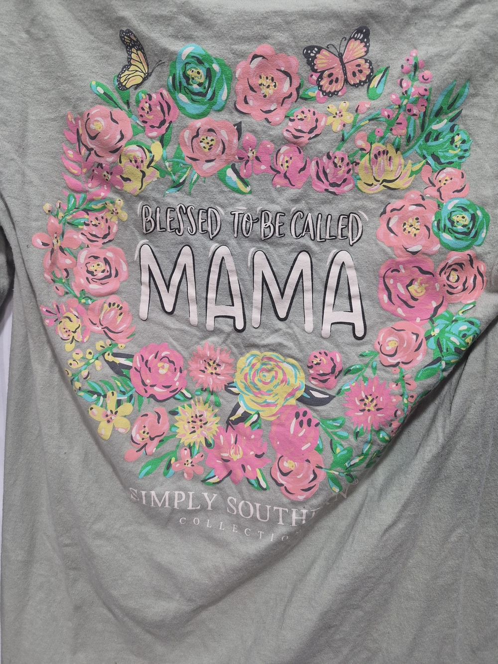 Simply Southern Tee with Pink & Green Floral 'Mama' Design Size Small